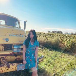 Meet your Posher, Tine